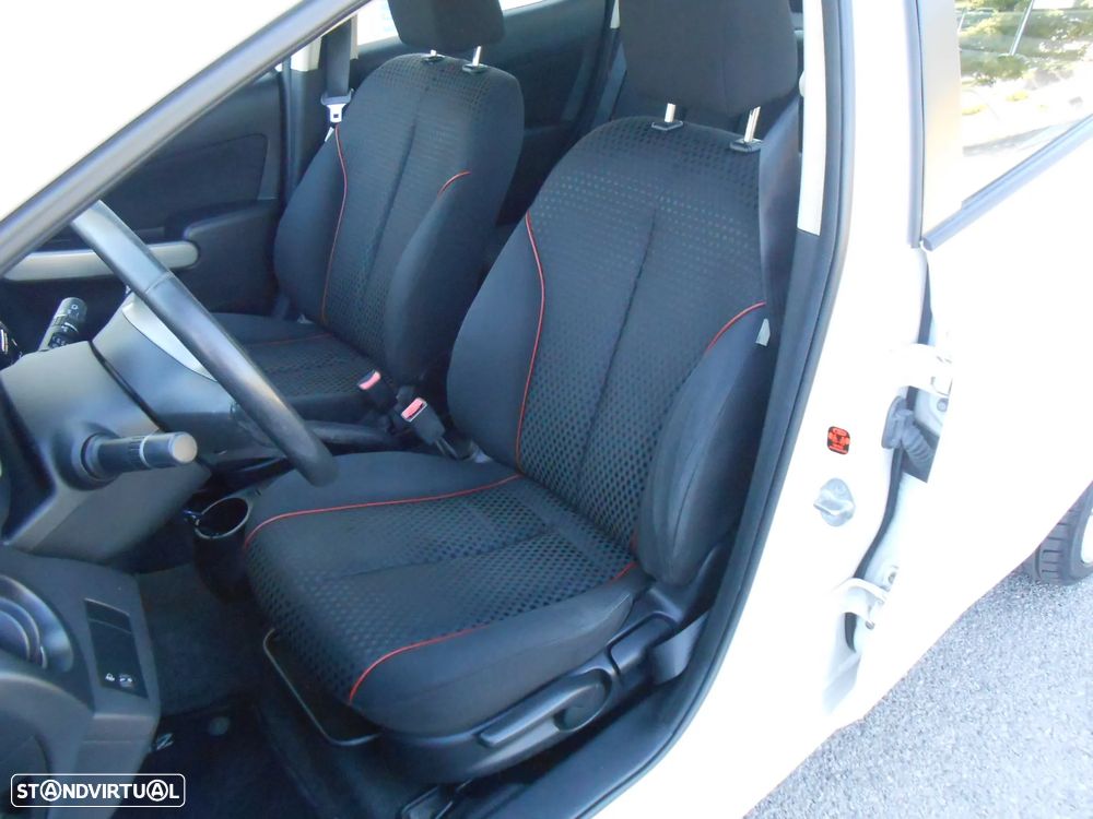 Mazda 2 1.3 MZR Sport - 15