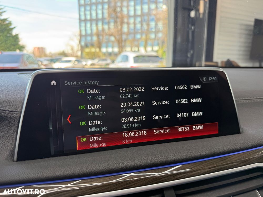 BMW Seria 7 730Ld xDrive - 26