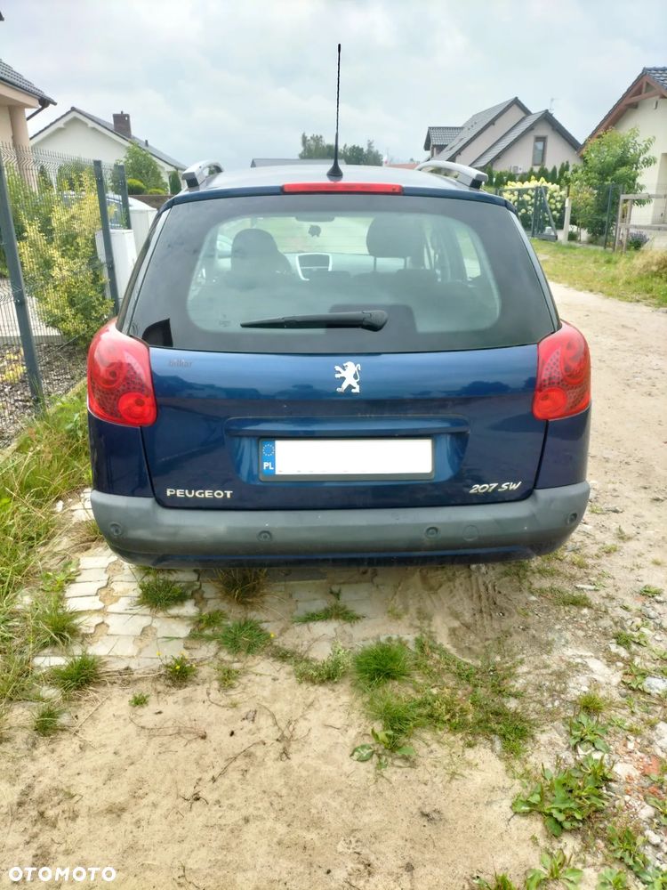 Peugeot 207 - 4