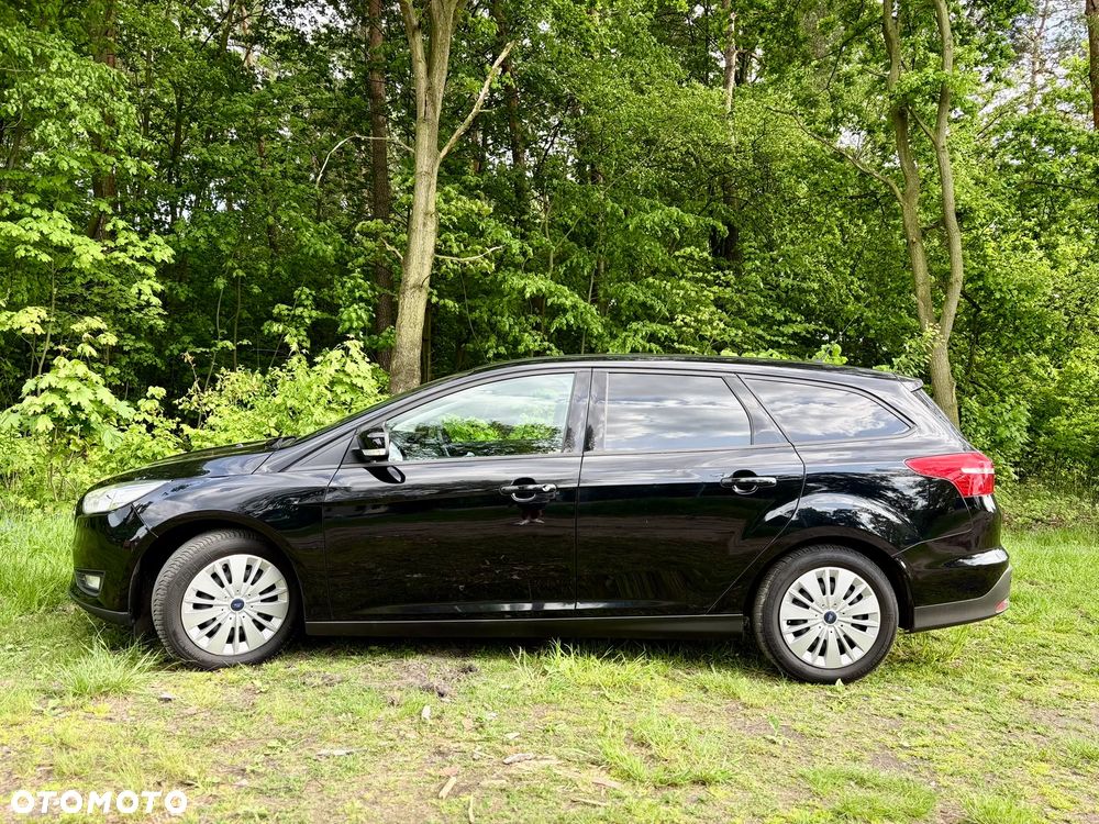 Ford Focus 1.0 EcoBoost Titanium - 5
