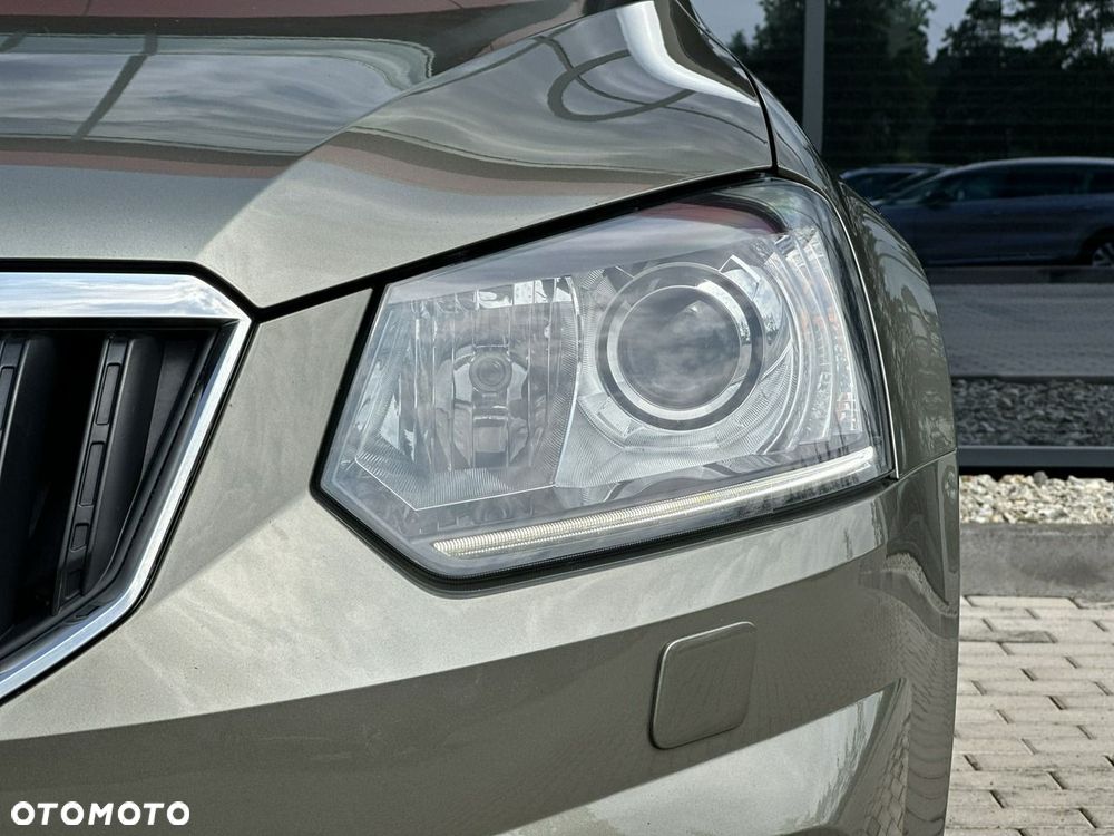 Skoda Yeti 2.0 TDI SCR 4x4 Ambition - 6