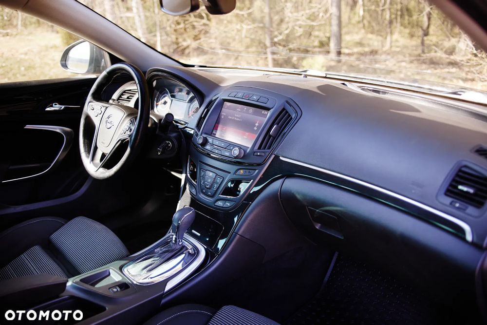 Opel Insignia 2.0 CDTI automatik Business Edition - 29