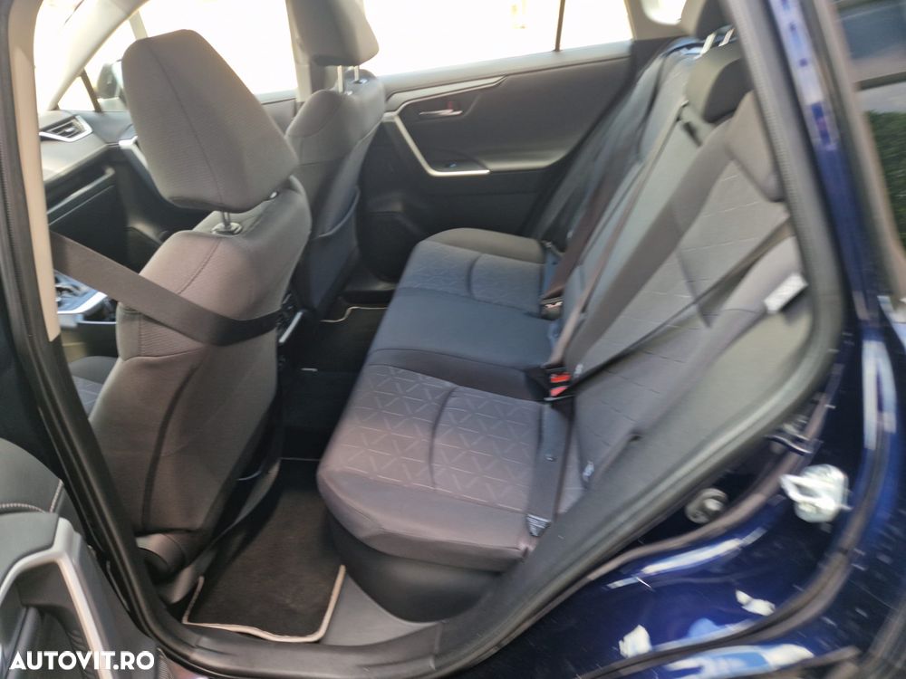 Toyota RAV4 - 21