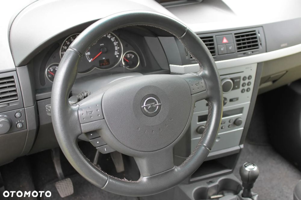 Opel Meriva - 15