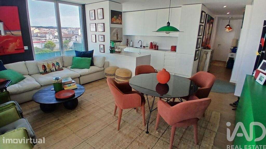 Apartamento T2 em São Martinho do Porto de 74,00 m2 - Grande imagem: 2/28