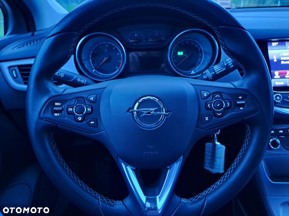 Opel Astra - 19