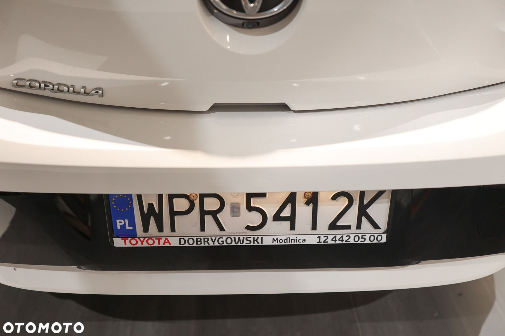 Toyota Corolla - 32