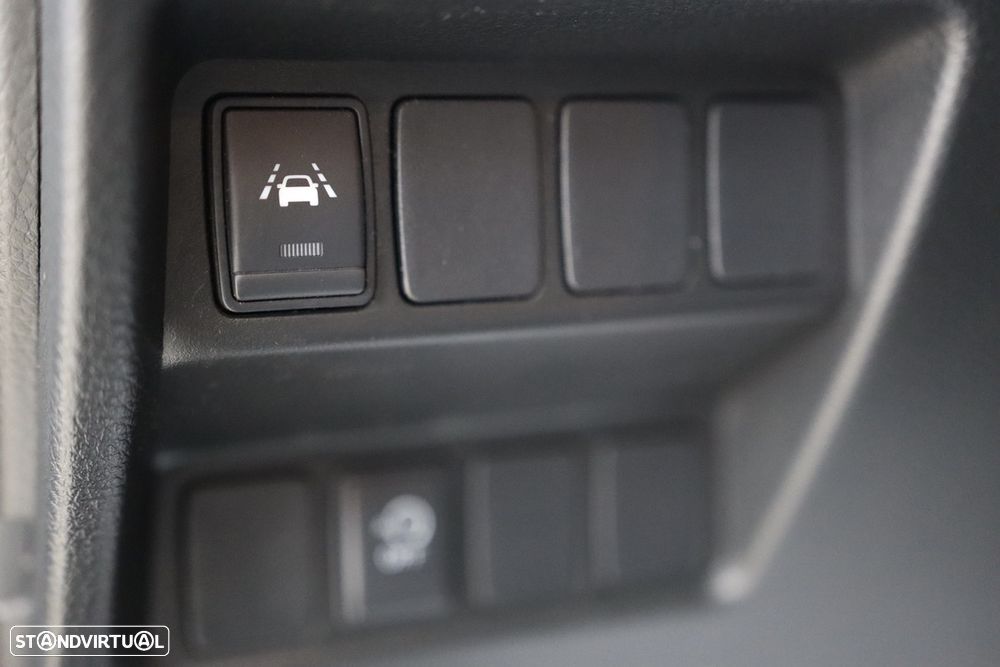 Nissan Qashqai 1.3 DIG-T N-Connecta J18 Led - 8