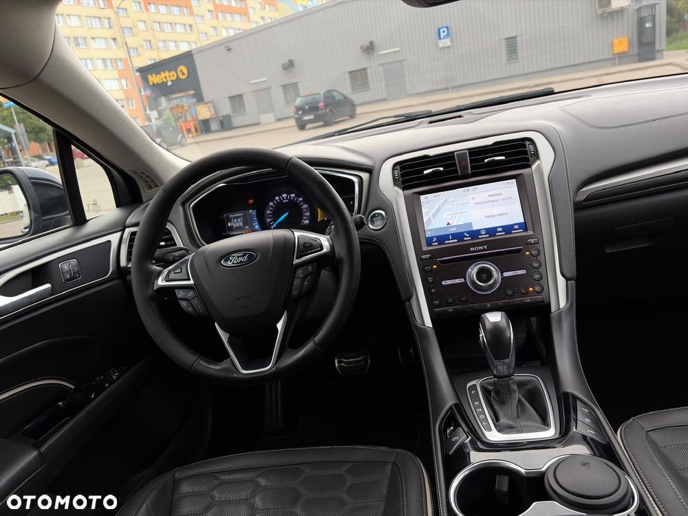 Ford Mondeo SW 2.0 Hybrid Vignale Plus - 13