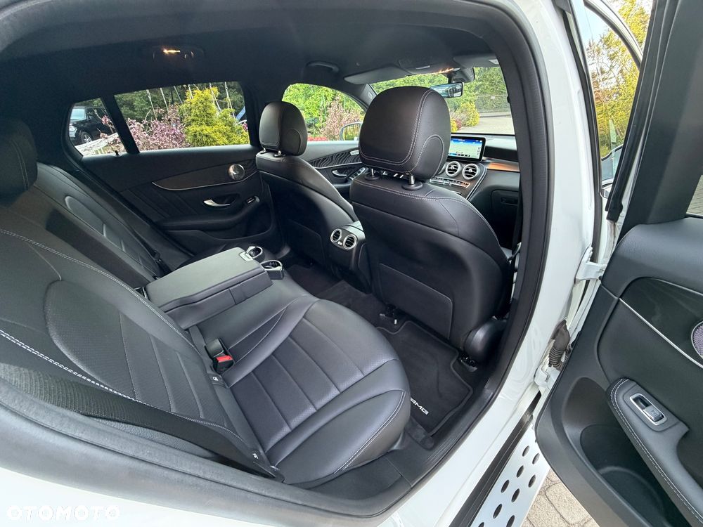 Mercedes-Benz GLS - 15