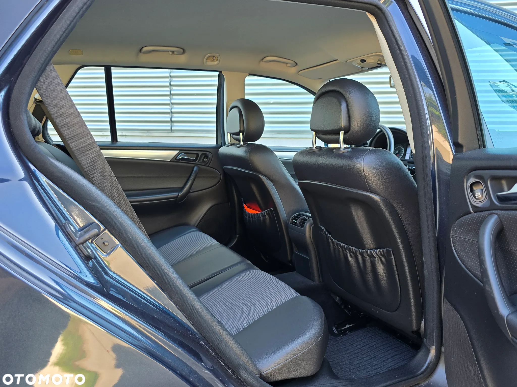 Mercedes-Benz Klasa C 180 T Kompressor Avantgarde - 12