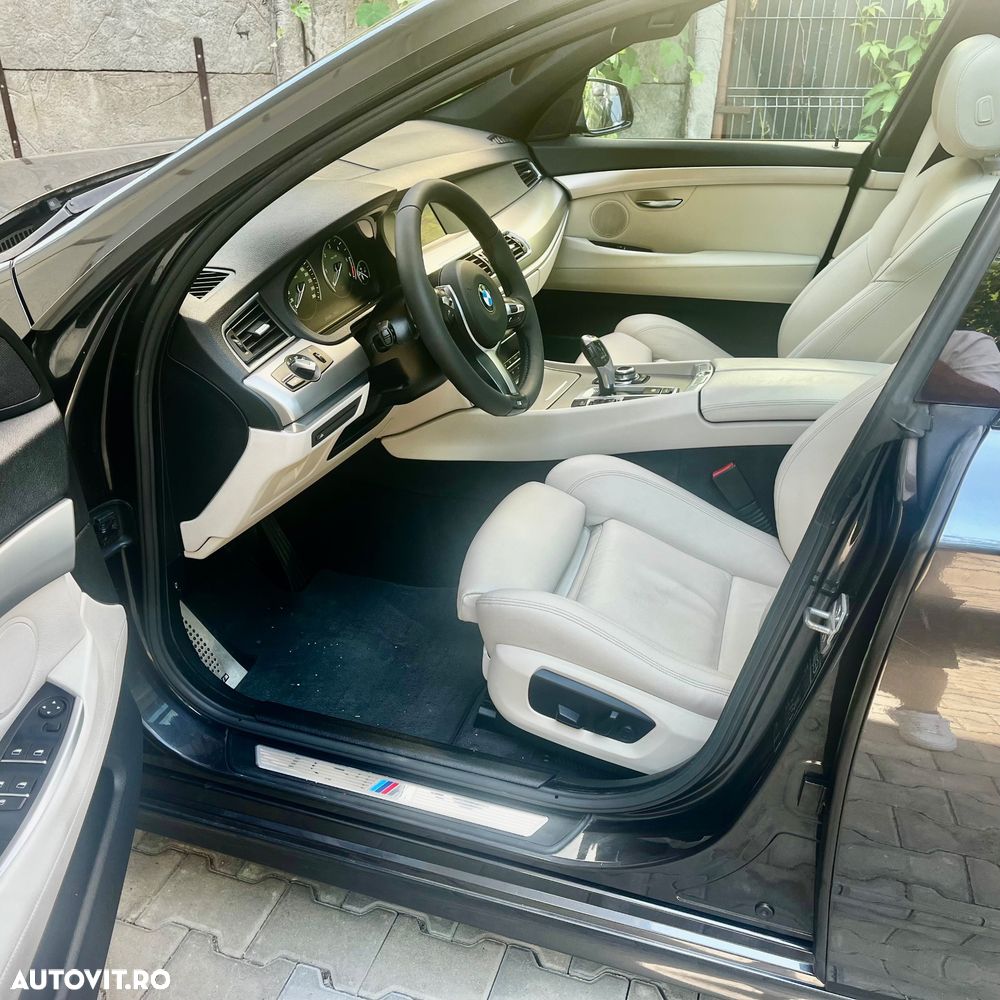 BMW Seria 5 520d Aut. - 14