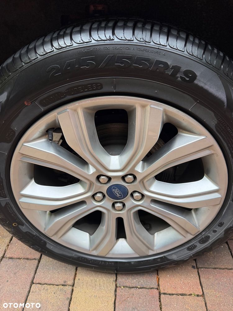 Ford Edge 2.0 EcoBlue Twin-Turbo 4WD Titanium - 13