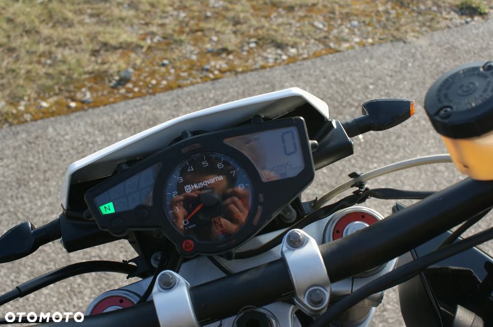 Husqvarna Nuda 900R - 13