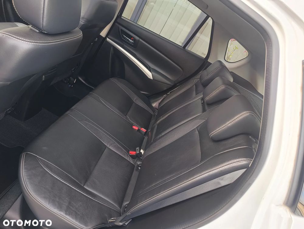 Suzuki SX4 S-Cross 1.6 VVT 4x2 limited+ - 30