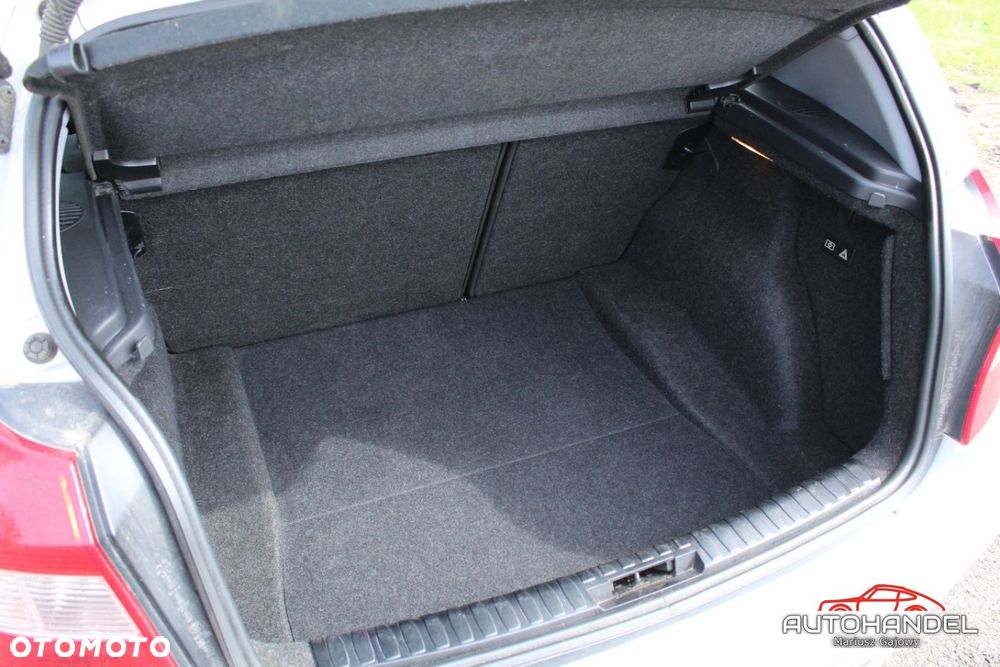 BMW Seria 1 - 15