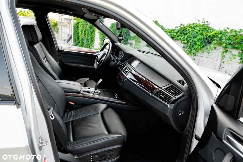 BMW X5 xDrive30d - 23