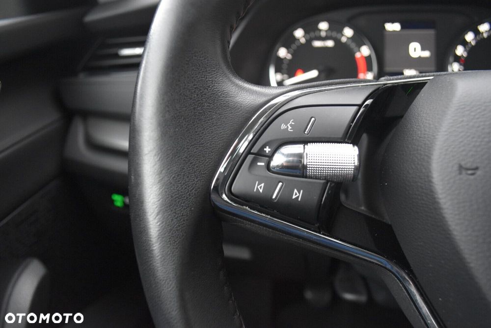 Skoda Octavia 1.5 TSI ACT Ambition - 11