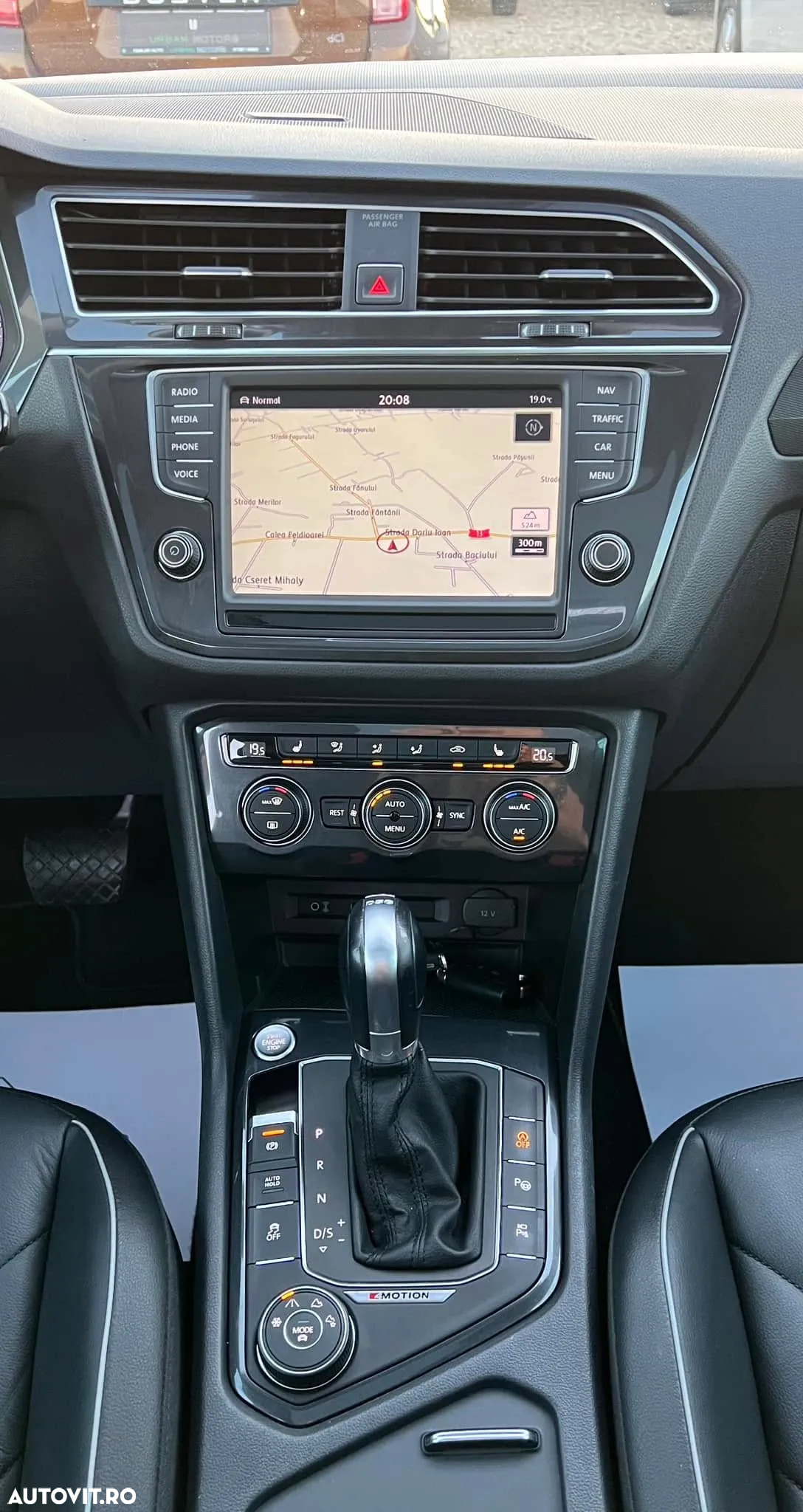 Volkswagen Tiguan 2.0 TDI 4Mot DSG Highline - 27
