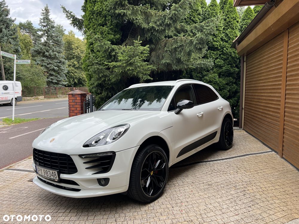 Porsche Macan Standard - 2