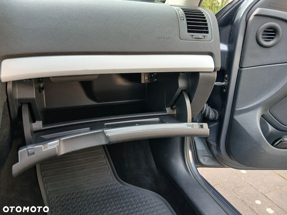 Skoda Octavia 1.4 TSI Ambiente - 12