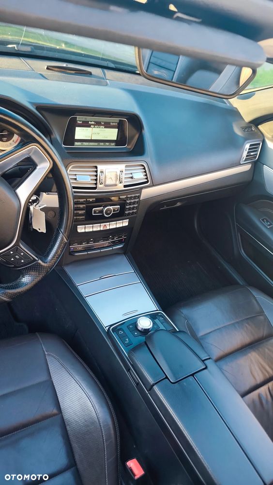 Mercedes-Benz Klasa E 220 CDI DPF BlueEFFICIENCY Automatik Avantgarde - 18