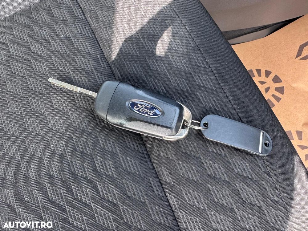 Ford Puma 1.0 EcoBoost MHEV Titanium - 6