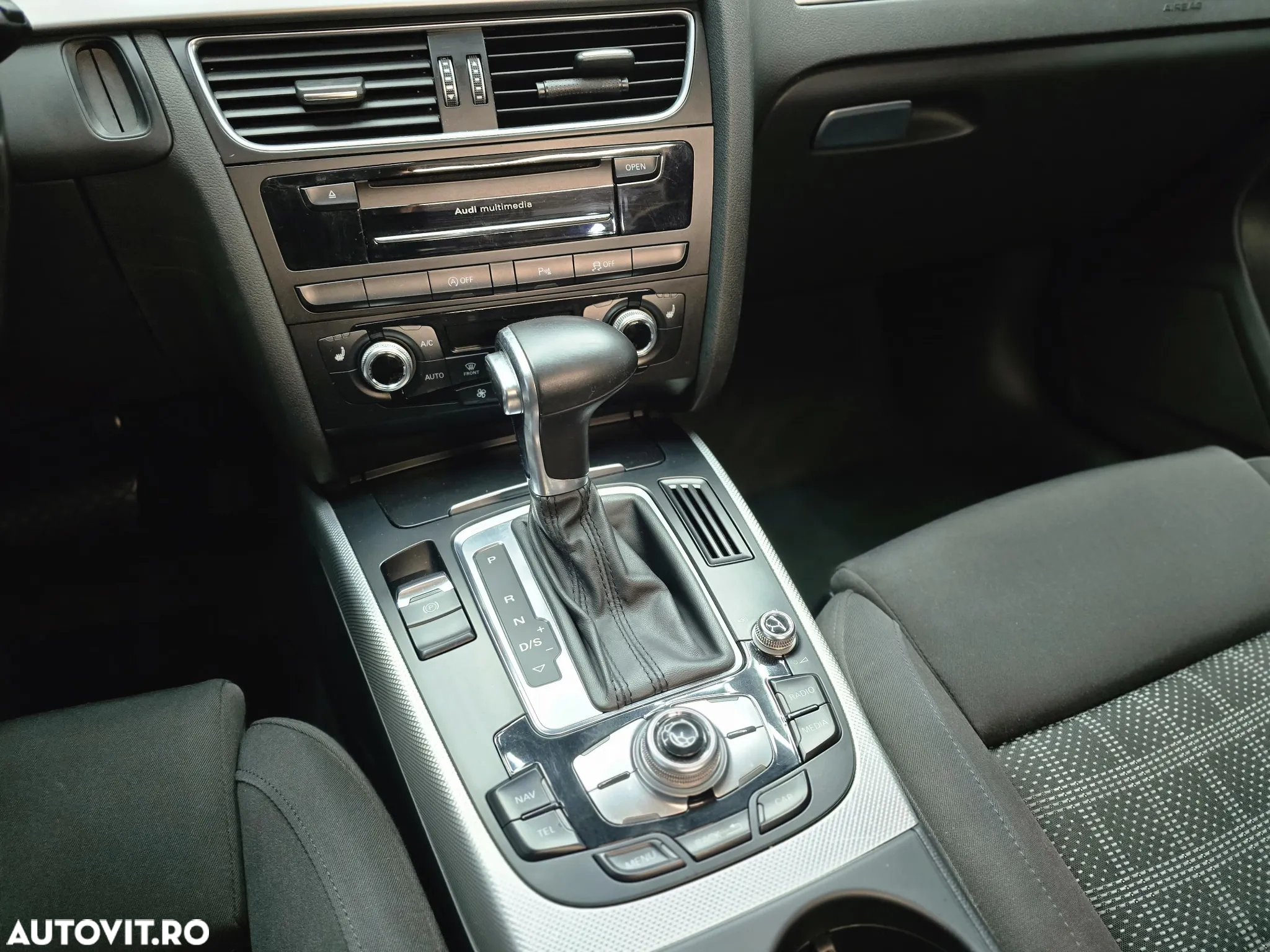 Audi A4 Avant 2.0 TDI Multitronic - 5
