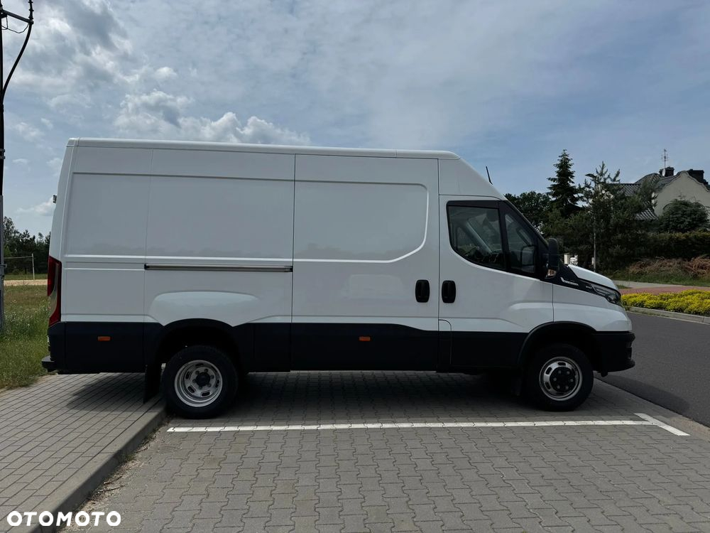 Iveco DAILY - 9
