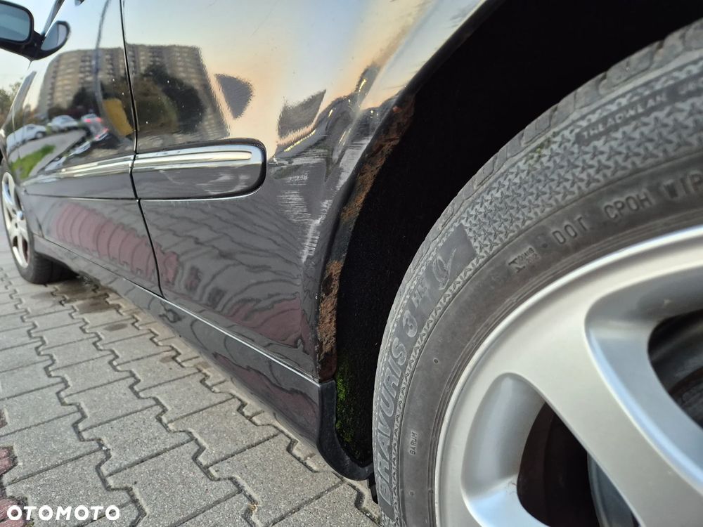 Mercedes-Benz CLK - 32