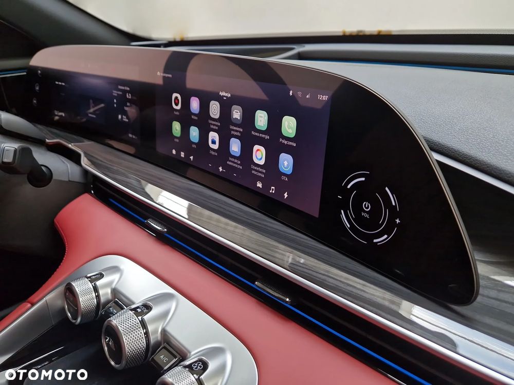 Omoda 9 1.5 Super Hybrid Exclusive AWD - 36