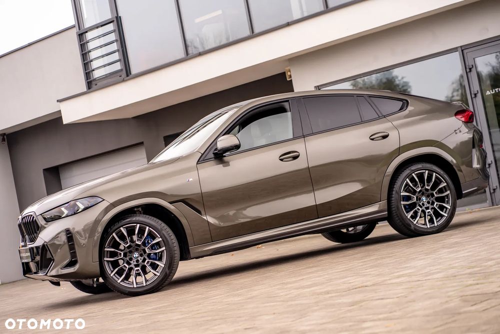 BMW X6 xDrive30d mHEV - 10