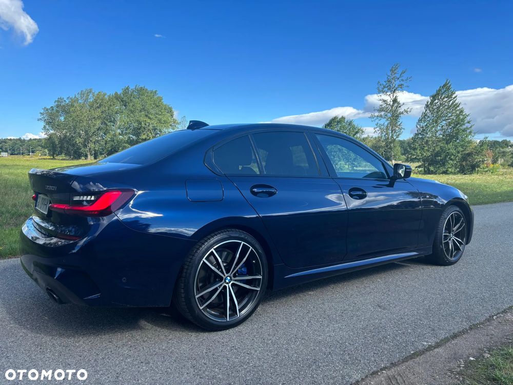 BMW Seria 3 330i xDrive M Sport sport - 12