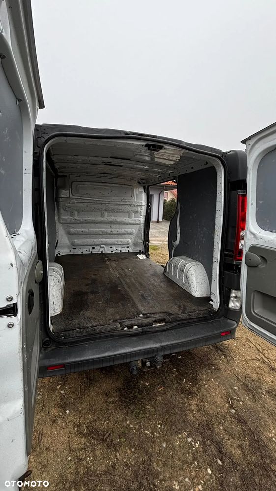 Renault Trafic - 13