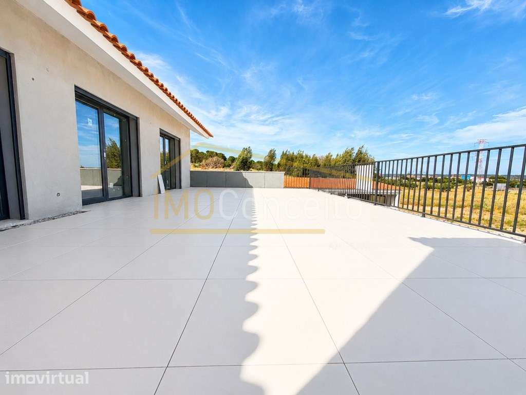 Moradia T4 - Grande imagem: 2/38