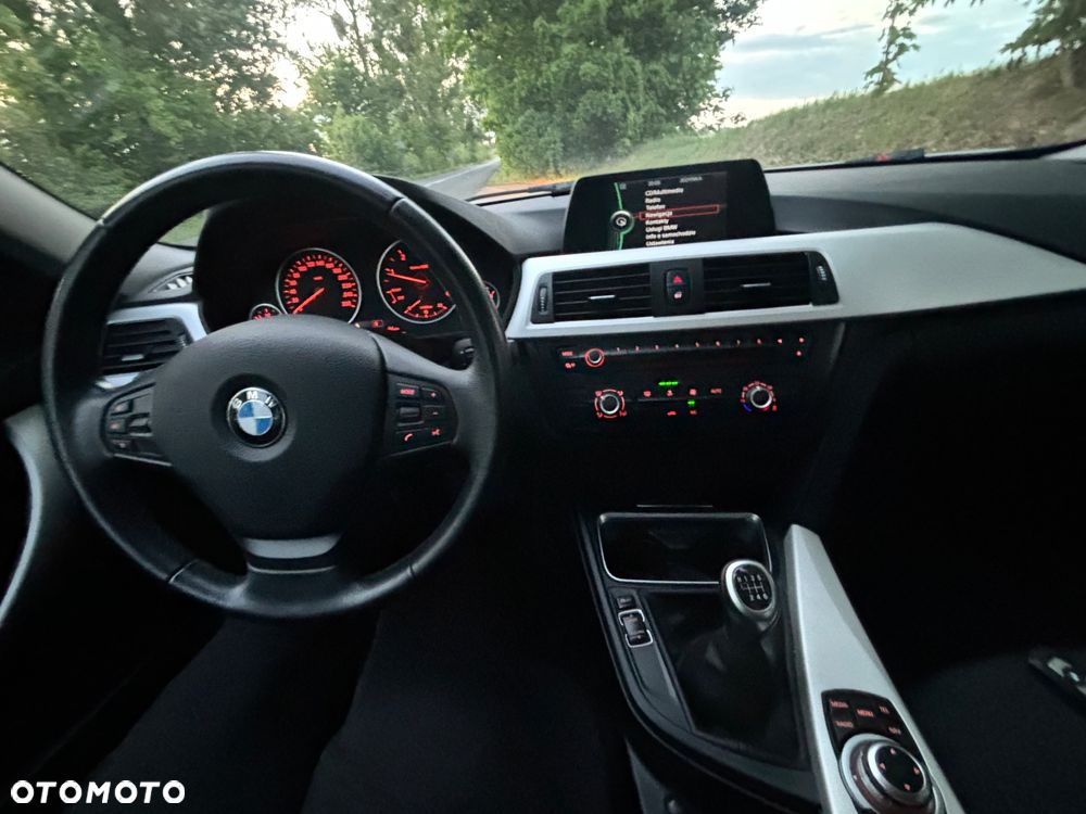 BMW Seria 3 316d Edition Luxury Line Purity - 9