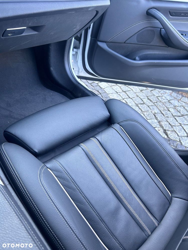 BMW Seria 5 520d xDrive MHEV Luxury Line - 12