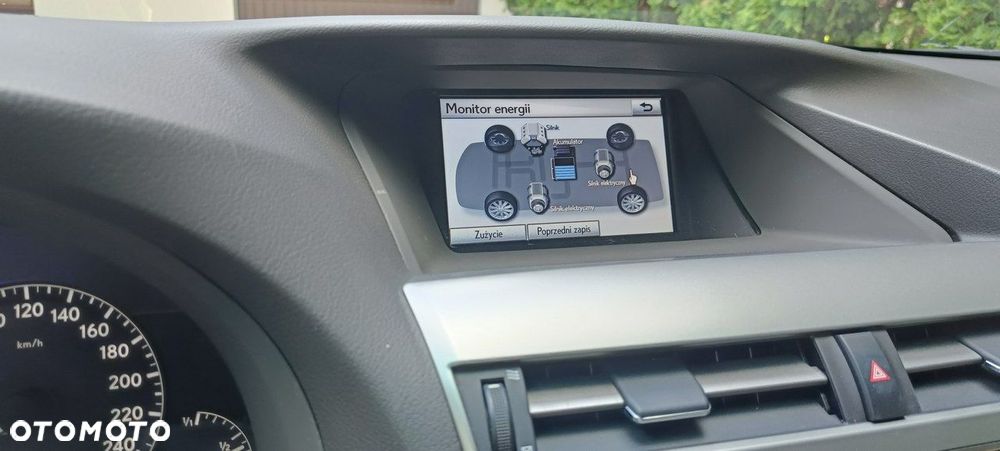 Lexus RX - 12