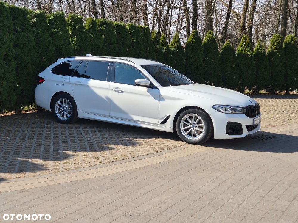 BMW Seria 5 520d M Sport sport - 4