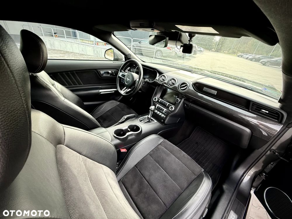 Ford Mustang 5.0 V8 GT - 25