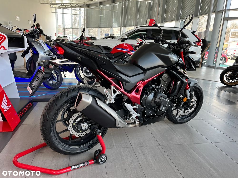 Honda CB - 3