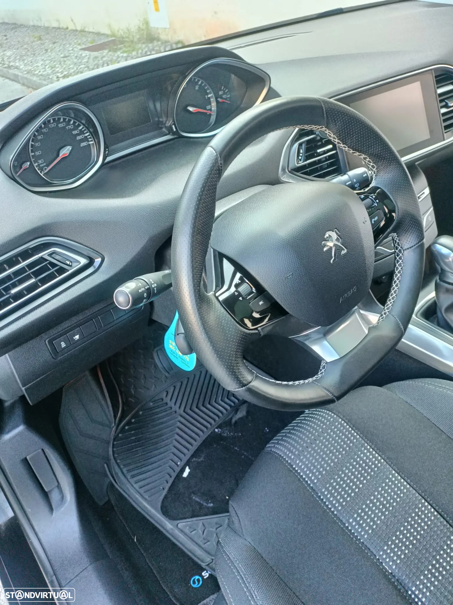 Peugeot 308 SW 2.0 BlueHDi Allure J17 EAT6 - 11