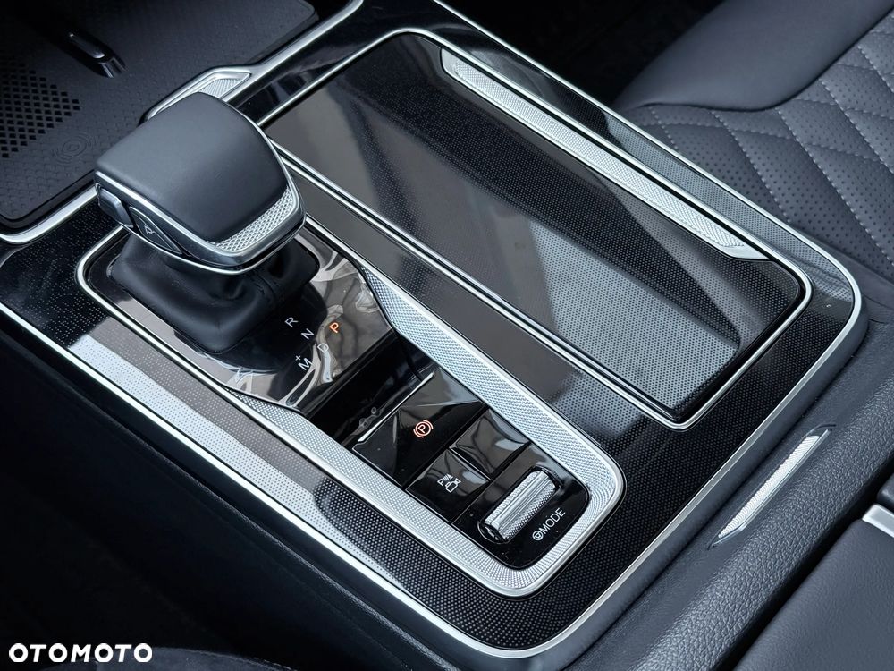 Hongqi HS5 2.0T Executive AWD - 26
