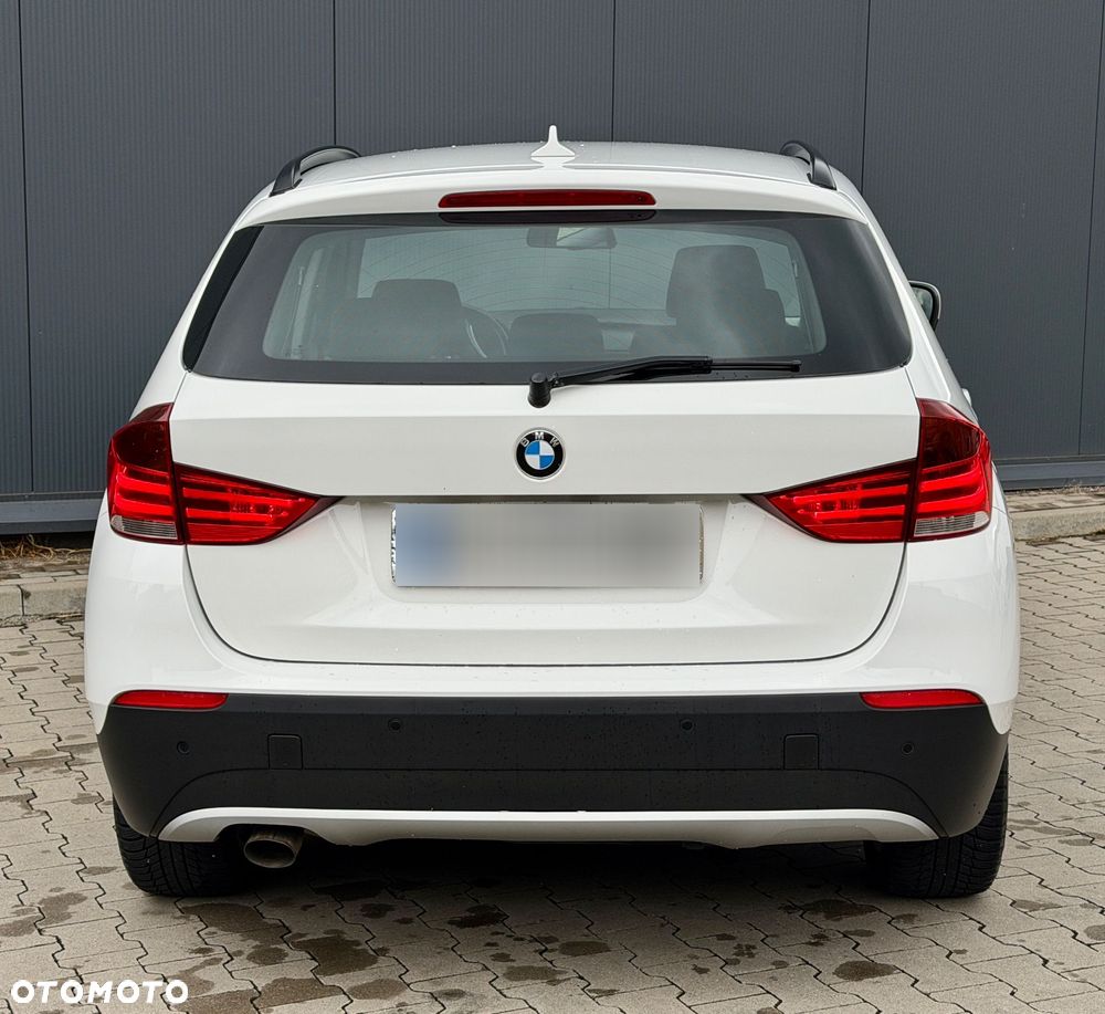 BMW X1 xDrive18d Sport Line - 6