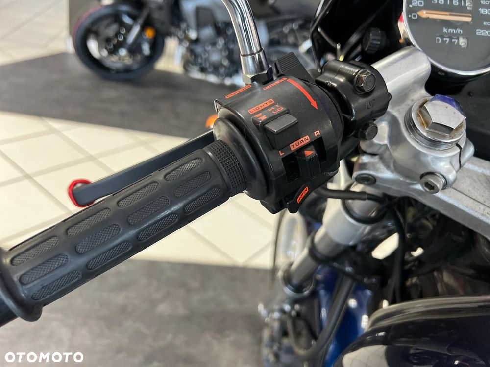 Honda XBR - 22