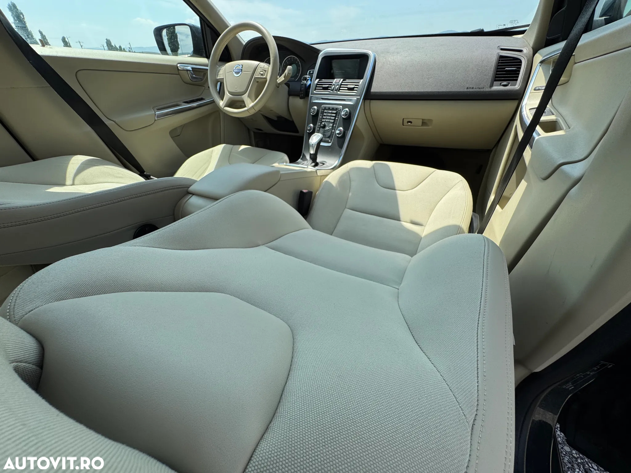 Volvo XC 60 D3 Geartronic Kinetic - 29