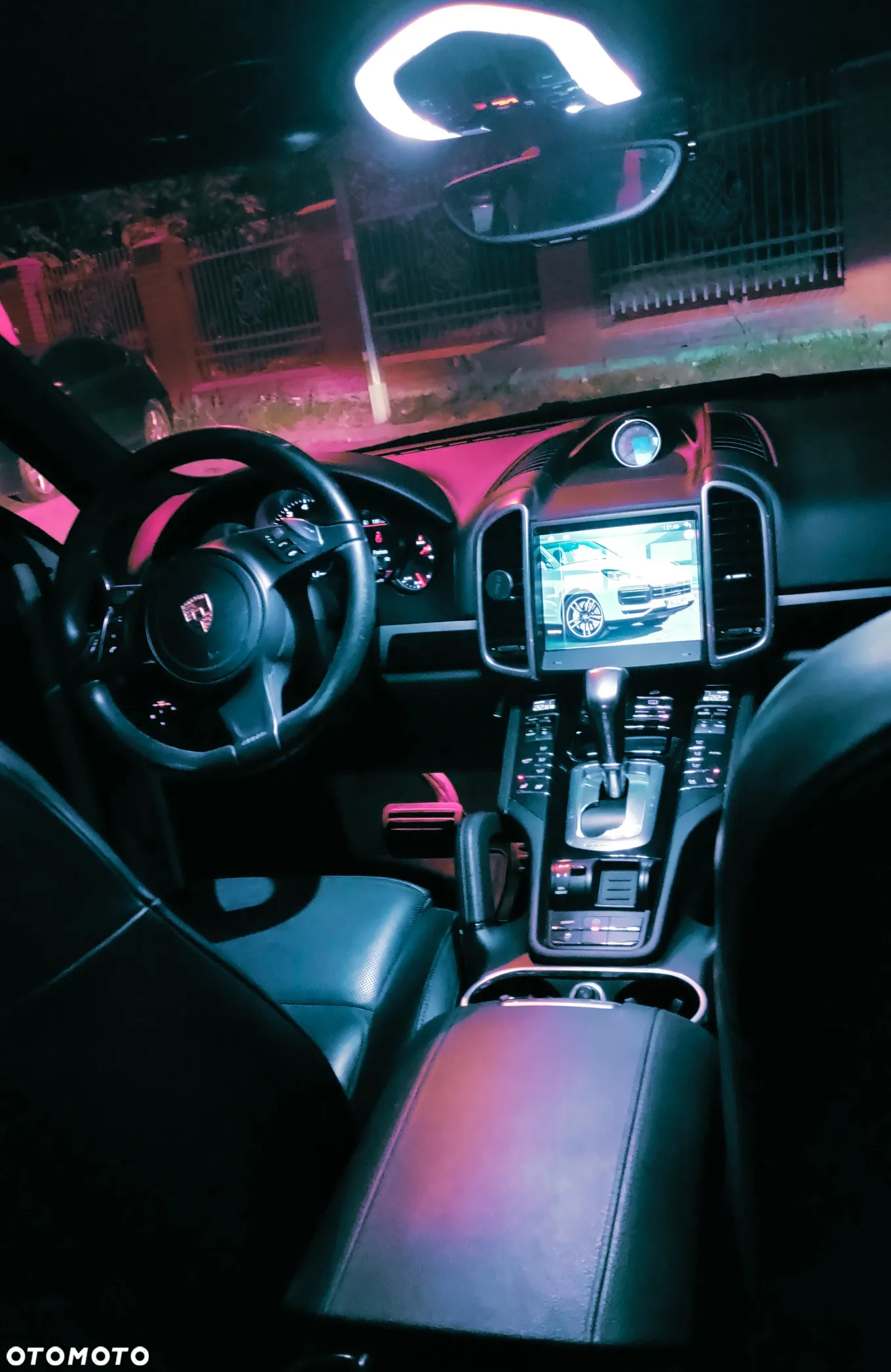 Porsche Cayenne - 8