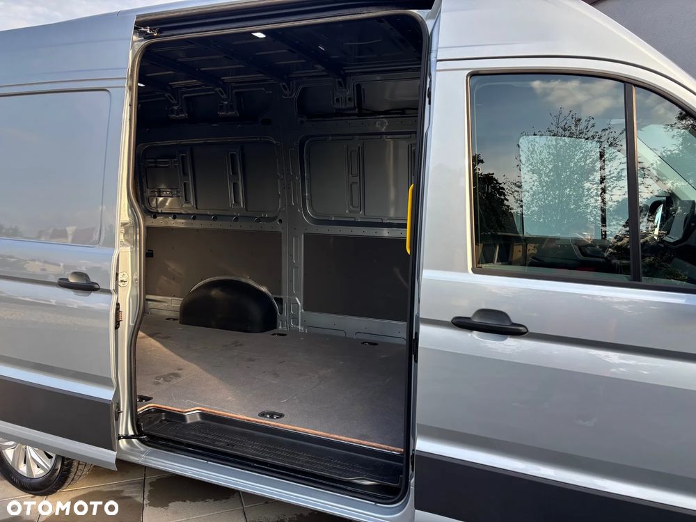 Volkswagen Crafter - 10