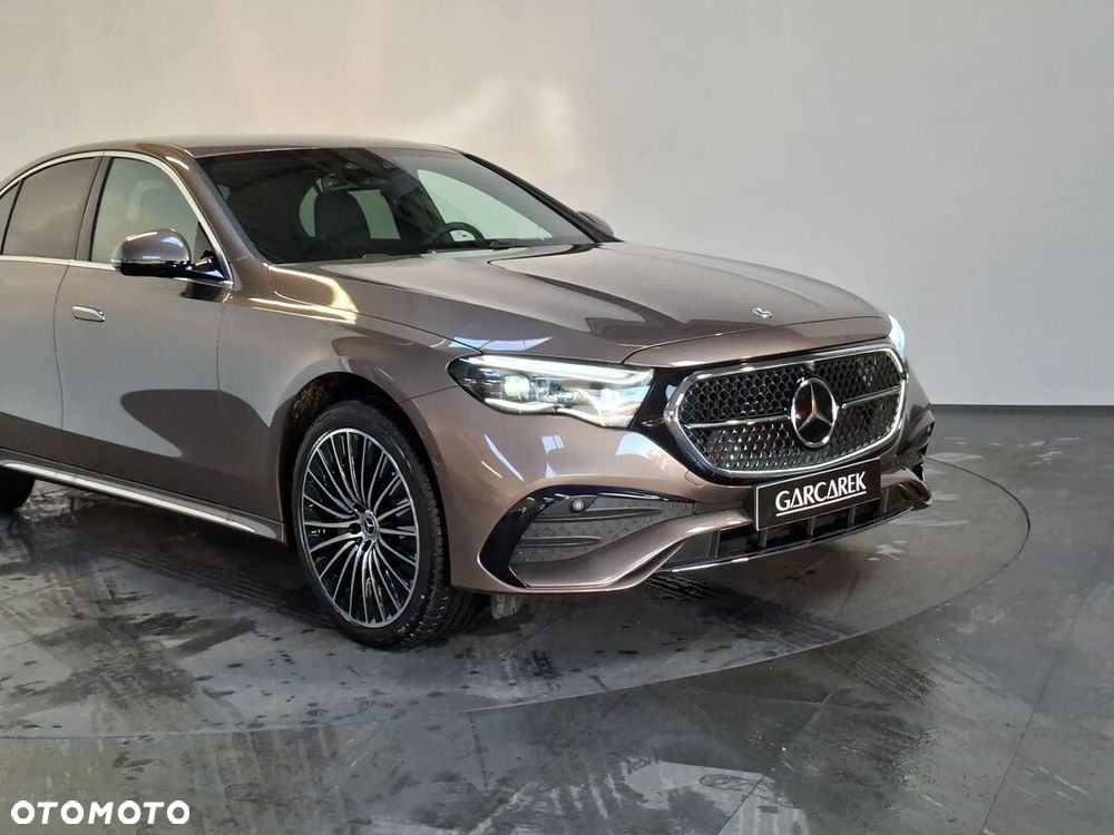 Mercedes-Benz Klasa E - 8