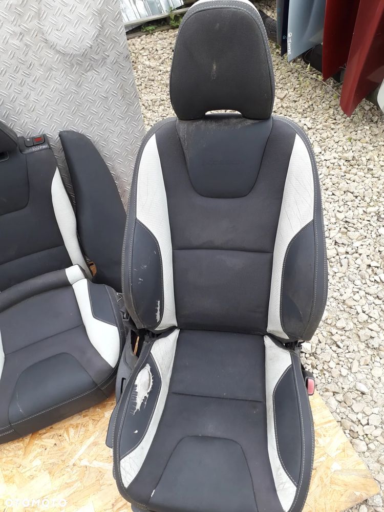 Fotele Kanapa Volvo V60 I - 2